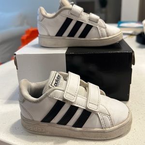 Adidas Grand Court superstar sneakers shoes size 6 K toddler kids baby